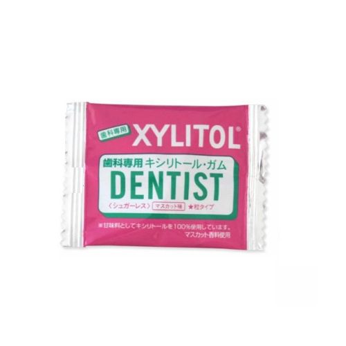 Lotte Dental Xylitol Gum Cтоматологічна жувальна гумка з ксилітом, смак мускат, 1 шт