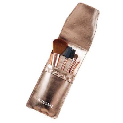 KISS ME Набір кистей для макіяжу, 4 шт