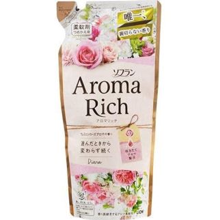 Lion Soflan Aroma Rich Diana Парфумований кондиціонер для білизни, 380 мл поповнення