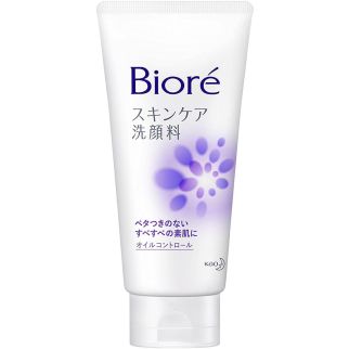 Kao Biore Skin Care Facial Cleanser Oil Control пінка для вмивання для жирної та комбінованої шкіри, 130 г