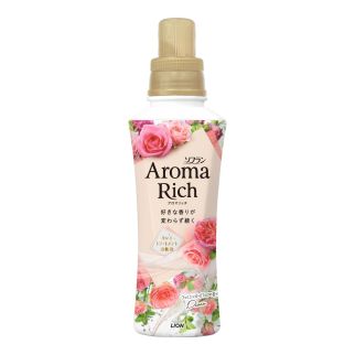 Lion Soflan Aroma Rich Diana парфумований кондиціонер для білизни, аромат троянди, 480 мл