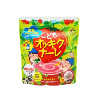 Unimat Riken Okki KunaRe Milk Flavor напій із кальцієм, вітаміном D, полуничний смак, 200 г