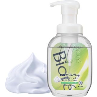 Kao Biore U The Body Foam низкокислотная мыло-пенка для душа, подходит для детей, аромат свежей зелени, 540 мл