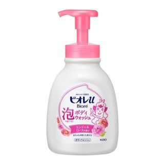 Kao Biore U Foaming Body Wash Angel Rose Гель-пенка для душа для детей и взрослых, 600 мл